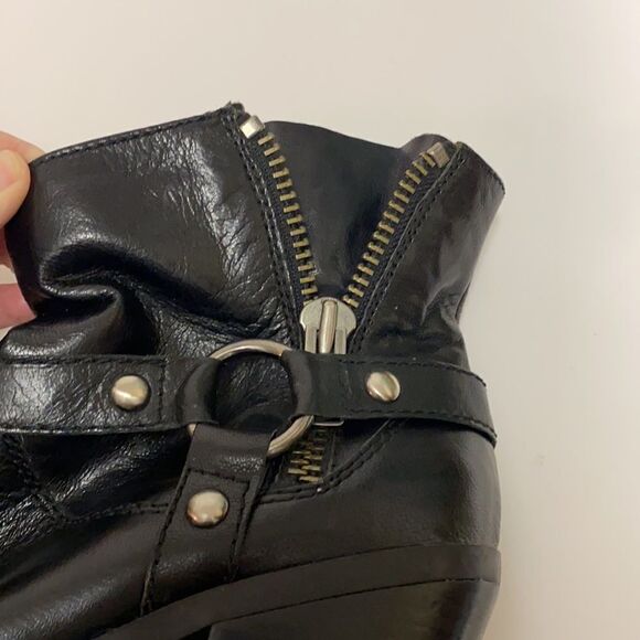 Bandolino Women's Julym Bootie A4 - Picture 9 of 9